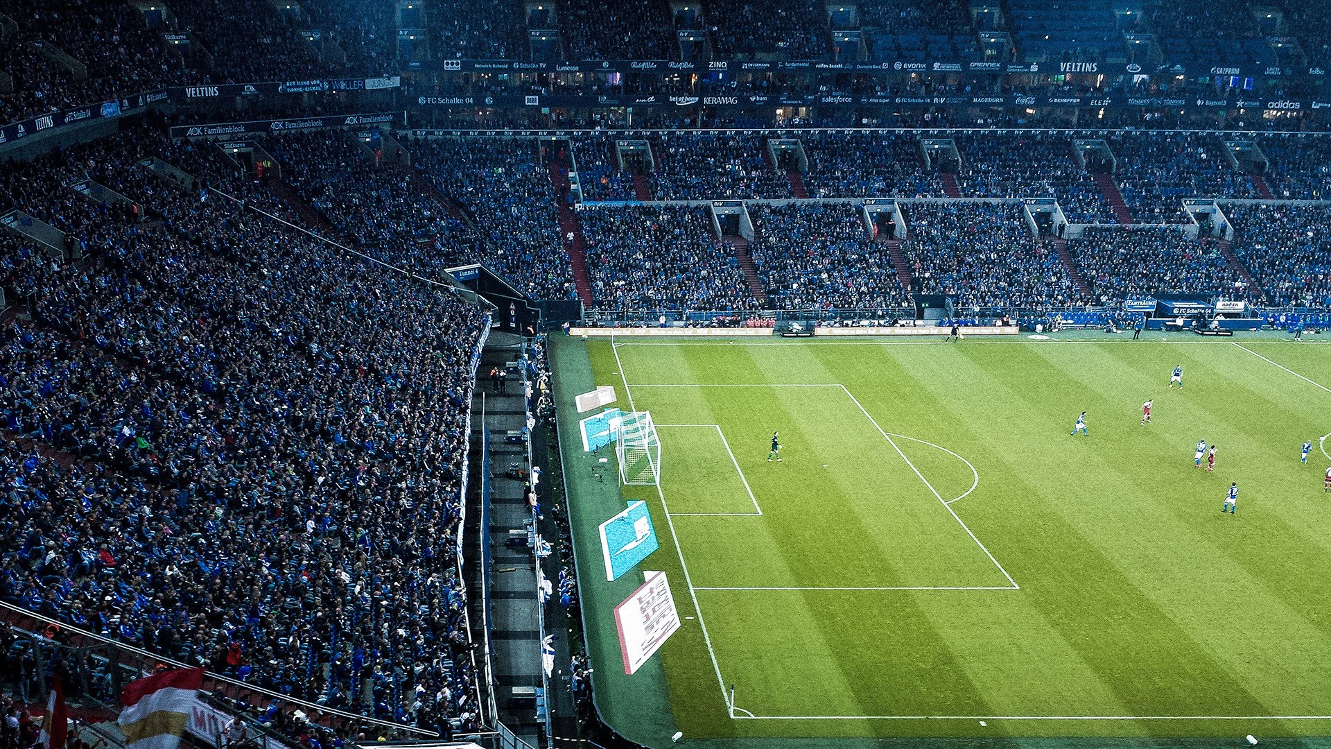 乐鱼体育 vip注册-中国足球国家队运动员伤病管理体系健全，足球运动员伤病率  第1张